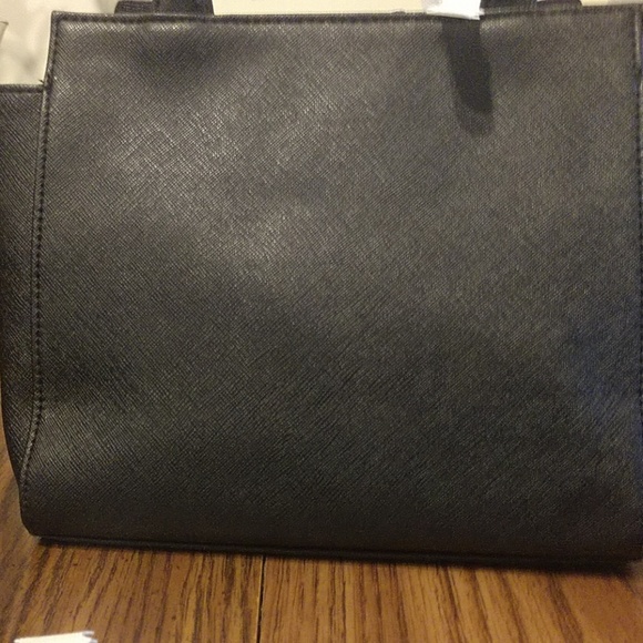 Purse - Picture 2 of 2